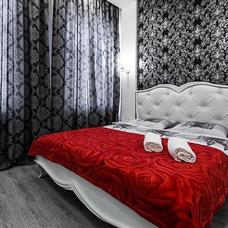 Однокомнатная Форум-Центр Lejlighed Lviv Eksteriør billede
